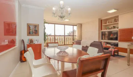 Apartamento à venda no bairro Mont Serrat em Porto Alegre/RS