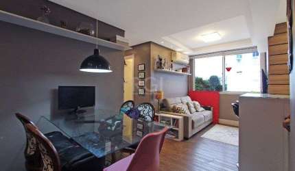 Apartamento de 2 domitórios, 1 vaga no bairro Cristal - Porto Alegre RS