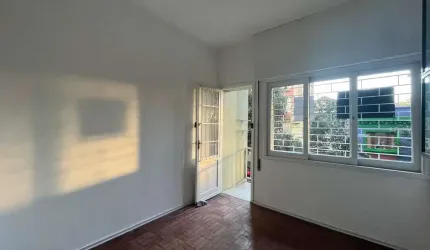 Apartamento 3 dormitórios com 97m2 privativos no Centro Histórico