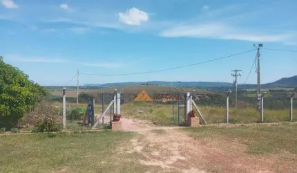 Sítio com 4 dormitórios à venda, 48400 m² por R$ 700.000,00 - Zona Rural  - Monte Santo de Minas/MG