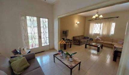 Sobrado com 3 dormitórios à venda, 303 m² por R$ 950.000,00 - Centro - Ribeirão Preto/SP