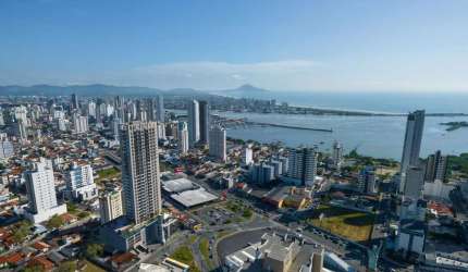 Apartamento para Venda em Itajaí, Centro, 3 dormitórios, 1 suíte, 2 banheiros, 2 vagas
