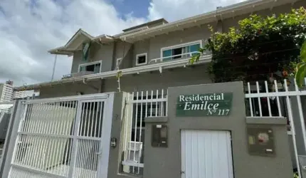 Casa para Venda em Itajaí, Dom Bosco, 2 dormitórios, 2 suítes, 3 banheiros, 1 vaga