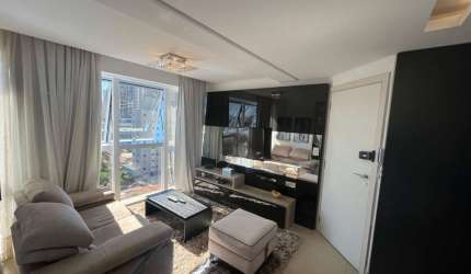 Apartamento para Venda em Balneário Camboriú, Centro, 2 dormitórios, 2 suítes, 3 banheiros, 3 vagas