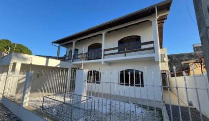 Casa para Locação em Itajaí, São João, 4 dormitórios, 1 suíte, 4 banheiros, 2 vagas