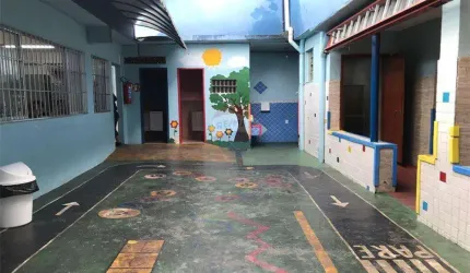 Prédio comercial, 9 salas, no Coelho, São Gonçalo
