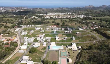 Terreno em condomínio fechado