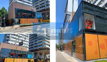 Venda e locação de ponto comercial em Pinheiros. Loja de brinquedos bem localizada em São Paulo.