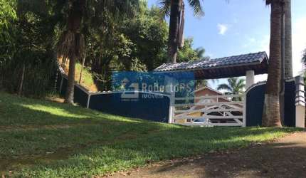 Linda Chácara  com 16.000 metros de área  a 10km do centro de SJCampos