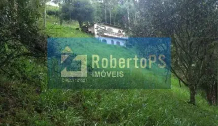 Vende-se chácara no bairro dos Freitas 6700m²