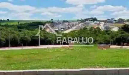 Oportunidade única: Terreno de 304m² em condomínio de alto padrão no Wanel Ville, Sorocaba-SP