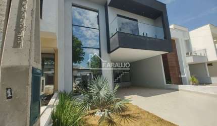 Casa em Condomínio em Cajuru do Sul, Sorocaba-SP: 3 Quartos, 3 Suítes, 2 Salas, 4 Banheiros, 4 Vagas, 220m².