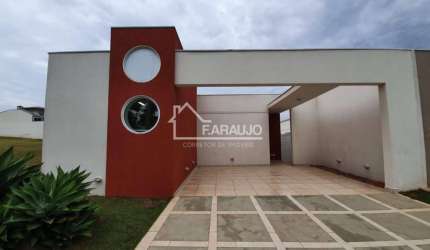Casa térrea à Venda, 149 m² A/C e 250m² terreno /  Condomínio Lago Da Serra - Araçoiaba Da Serra/sp