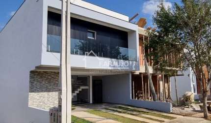 Casa à venda em Condomínio - 3 Suítes, 206m², Cajuru do Sul, Sorocaba-SP! Imperdível!