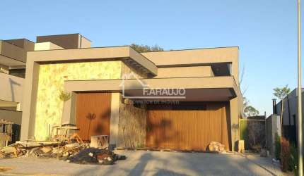 Residência de luxo em condomínio exclusivo em Alphaville Nova Esplanada, Votorantim-SP: 3 quartos, 3 suítes, 2 salas, 5 banheiros, 243 m².