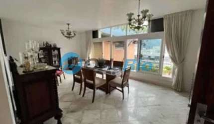 Casa em condomínio fechado com 4 quartos à venda na Rua Pinheiro Guimarães, Botafogo, Rio de Janeiro, 154 m2 por R$ 1.900.000