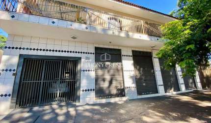 2 Salões comercias e 3 casas, investimento certo para obtenção de renda