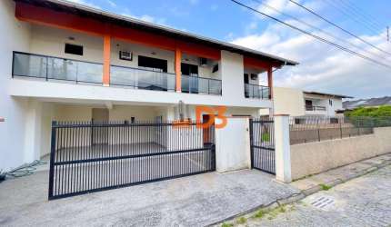 Casa comercial com 2 salas à venda no Garcia, Blumenau , 310 m2 por R$ 1.399.990