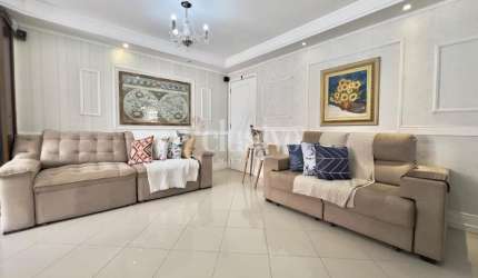 Amplo Apartamento com 116m² e 3 Dormitórios no Balneário
