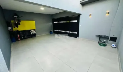 Casa à venda em Indaiatuba-SP: 3 quartos, 1 suíte, 1 sala, 2 banheiros, 2 vagas e 113m² no Jardim Residencial Nova Veneza. Imperdível!