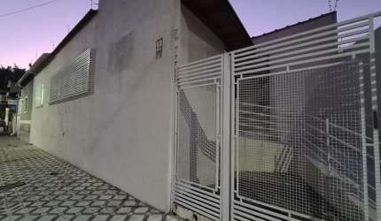 Ponto Comercial para Venda em Taubaté, Chácara Olaria, 1 suíte, 2 banheiros