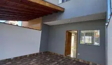 Sobrado para Venda em Taubaté, Residencial Estoril, 4 dormitórios, 2 banheiros, 4 vagas