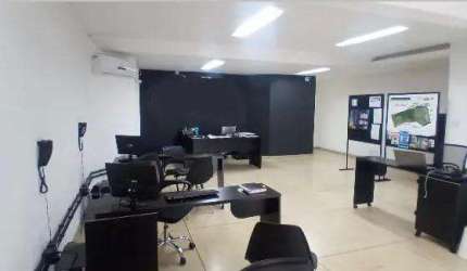Ponto Comercial para Venda em Taubaté, Centro, 2 banheiros, 1 vaga