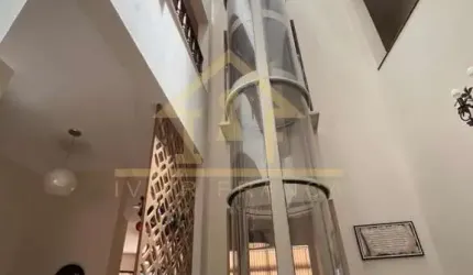 Sobrado para Venda em Taubaté, Jardim Califórnia, 5 dormitórios, 1 suíte, 3 banheiros, 4 vagas