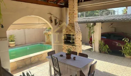 Casa para Venda em Taubaté, Chácara do Visconde, 4 dormitórios, 2 suítes, 3 banheiros, 4 vagas