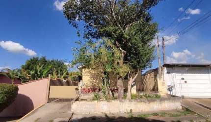 Casa para Venda em Taubaté, Jardim América, 6 dormitórios, 3 banheiros, 3 vagas
