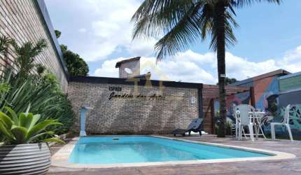 Casa para Venda em Taubaté, Piracangaguá, 2 dormitórios, 2 banheiros, 5 vagas