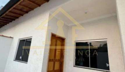 Casa para Venda em Taubaté, Jardim Continental III, 3 dormitórios, 2 banheiros, 2 vagas