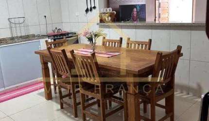 Casa para Venda em Taubaté, Jardim Ana Rosa, 2 dormitórios, 1 suíte, 2 banheiros, 2 vagas