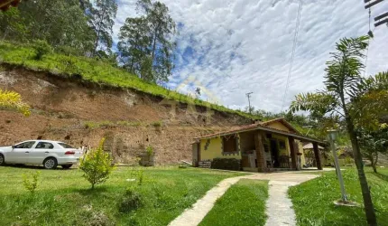 Chácara para Venda em Natividade da Serra, Bairro Monte Alegre, 1 dormitório, 1 banheiro, 5 vagas
