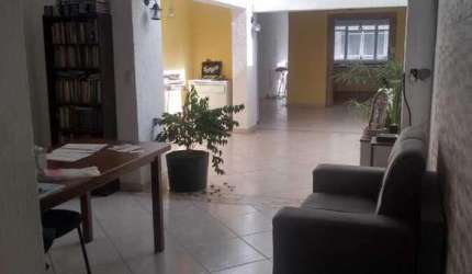 Casa para Venda em Taubaté, Jardim Santa Clara, 5 banheiros, 2 vagas