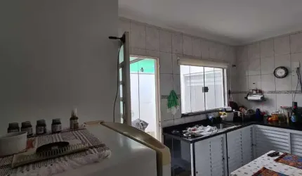 Casa para Venda em Taubaté, Vila São José, 3 dormitórios, 3 banheiros, 1 vaga