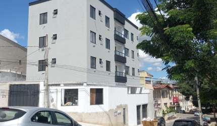 Apartamento Impecável! 2 Quartos, Sacada, Garagem – Pronto pra Morar – R$450mil