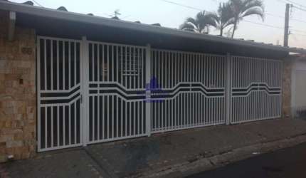 Casa venda em Tremembé com edícula