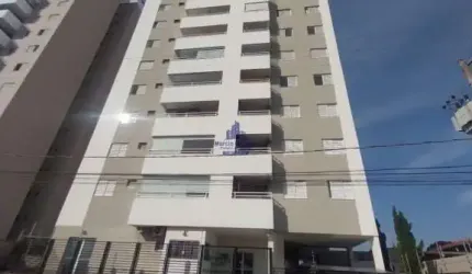 Apartamento cobertura no Edificio Royalle Independência