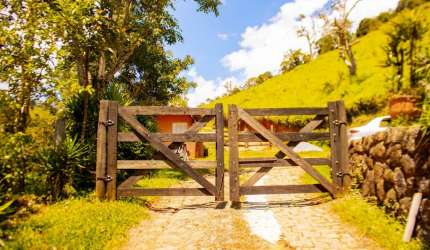Sitio para venda em cunha