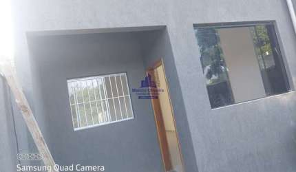 Casa com 2 quartos à venda no Jardim Oasis, Taubaté , 75 m2 por R$ 280.000