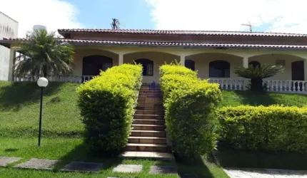 Linda Chácara com suíte a Venda