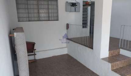 Espetacular Casa à Venda na Vila Iapi em Taubaté-SP  3 Quartos, 2 Banheiros, 1 Vaga de Garagem  110m²