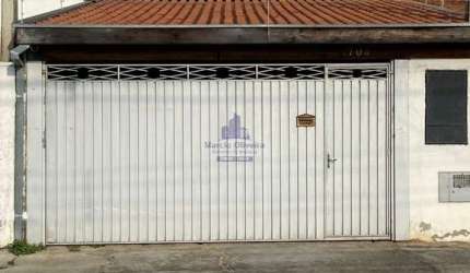 Imperdível casa à venda em Taubaté-SP, Portal da Mantiqueira: 3 quartos, 1 suíte, 1 sala, 2 banheiros, 2 vagas, 127m²!