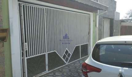Imperdível oportunidade! Casa à venda em Taubaté-SP, Jardim Independência: 3 quartos, 1 suíte, 1 sala, 2 banheiros, 2 vagas de garagem, 195m².