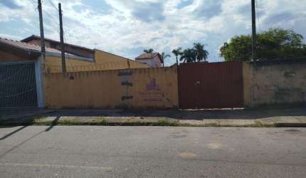 Terreno à venda em Taubaté-SP, no Parque Urupês, com 300,00m² de área! Venha conferir!