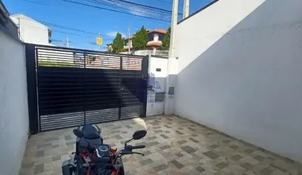 Aluguel de casa mobiliada em Taubaté-SP - Residencial Estoril: 2 quartos, 1 suite, 1 sala, 1 banheiro, 2 vagas de garagem, 81m².