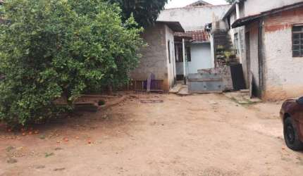 Imóvel à venda: Casa com 2 quartos na Cidade Jardim, Taubaté-SP - 60m²