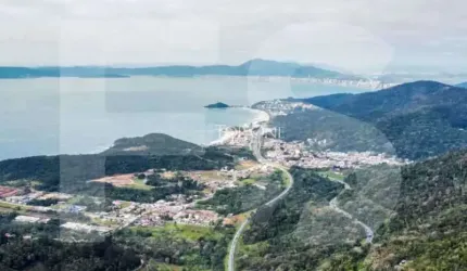 Terreno à venda na Nova Esperança, Balneário Camboriú , 14936 m2 por R$ 2.000.000