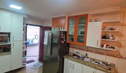 Excelente Sobrado para venda  com 160 metros , 3 dormitórios, 1 suite, 4 vagas  - Vila Aliança- Gua